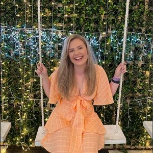 Meet your Posher, Toni-mae